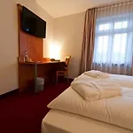 Domino Hotel 4*
