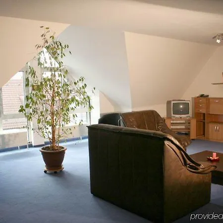 Domino Hotel Estugarda